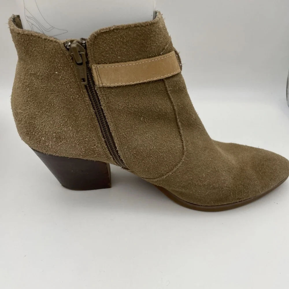 Seychelles Taupe Brown Suede Ankle Boots Strap Side‎ Zipper Women's Size 9